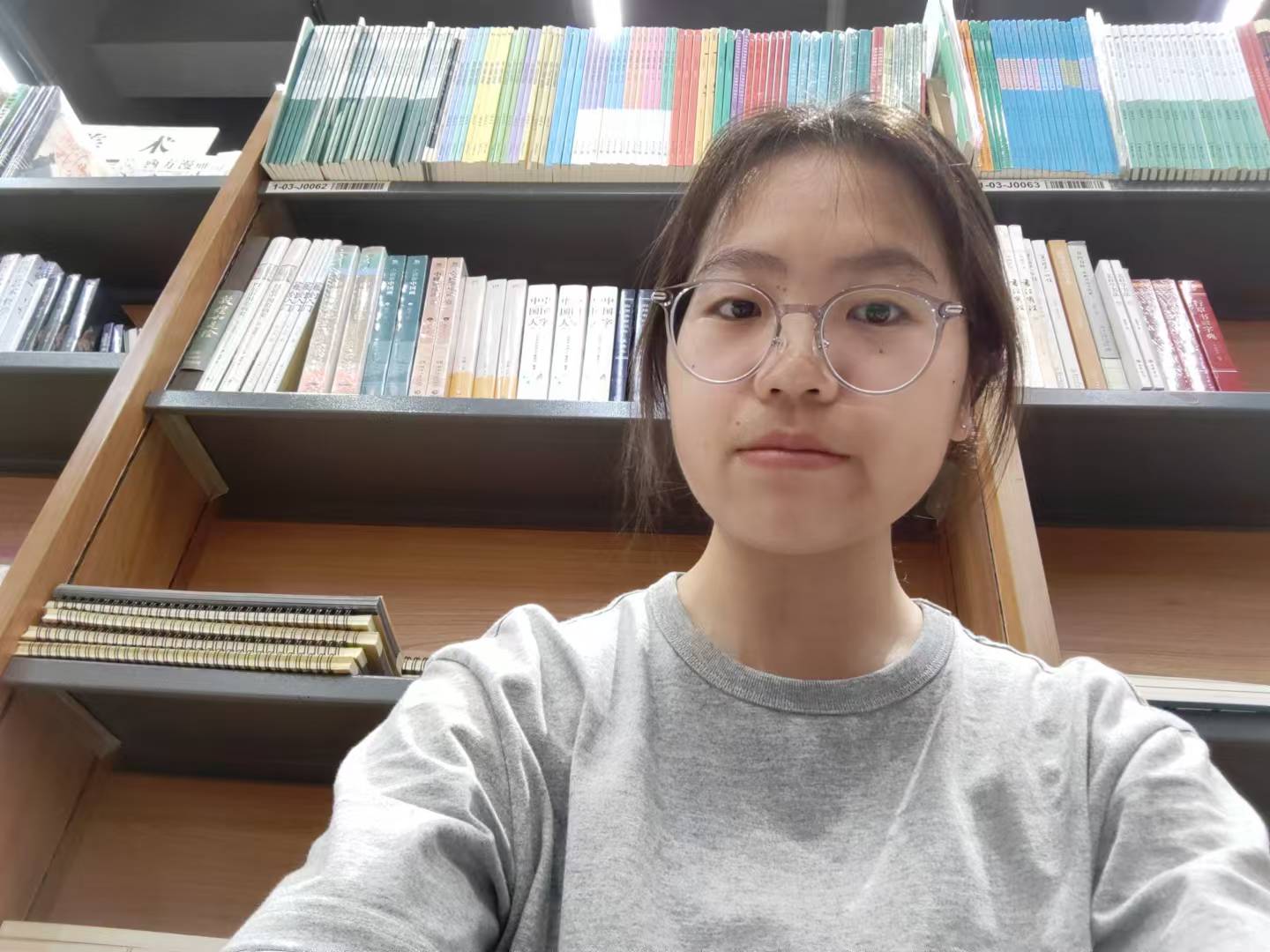 杨教员 照片