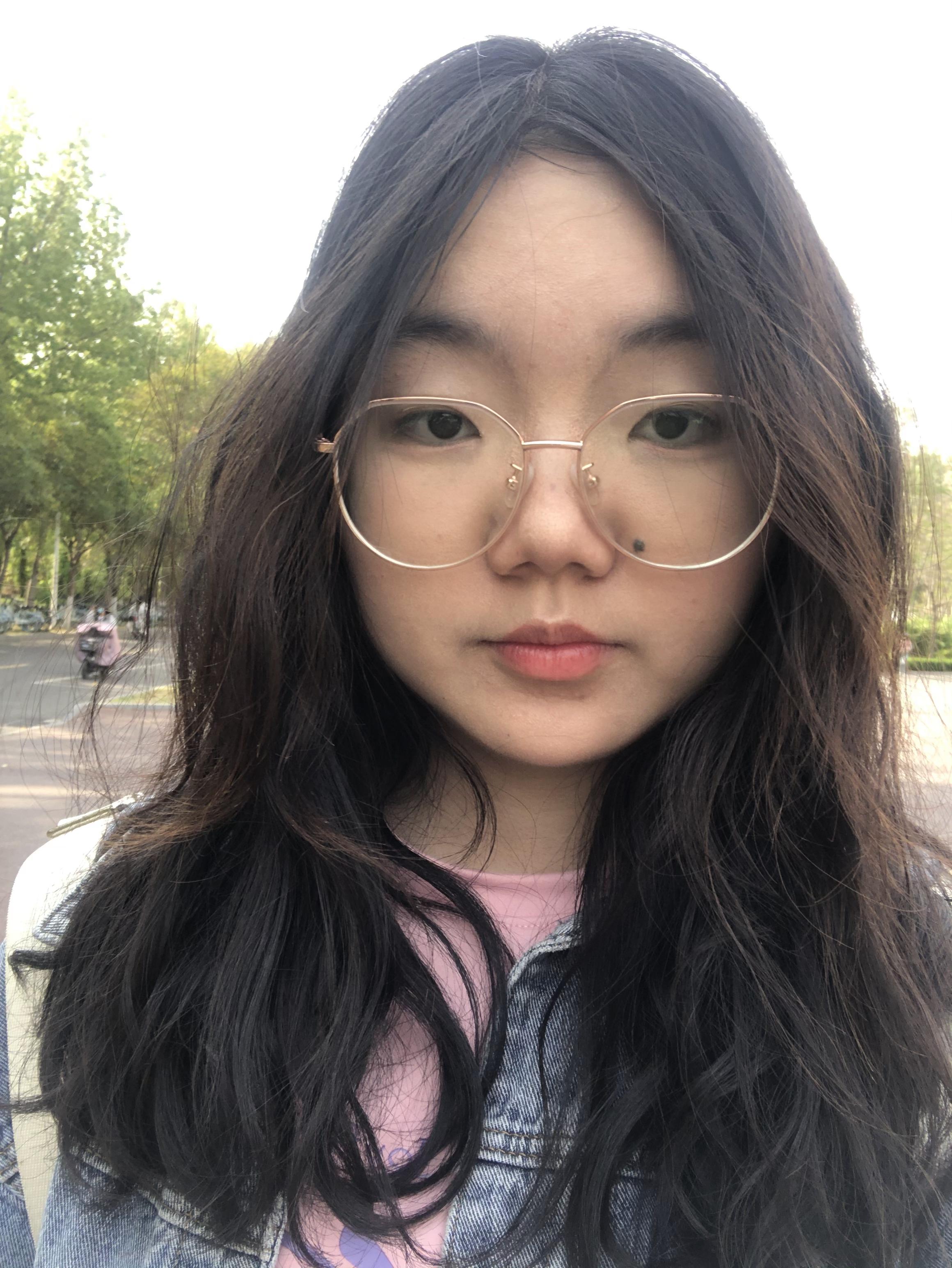 吴教员 照片