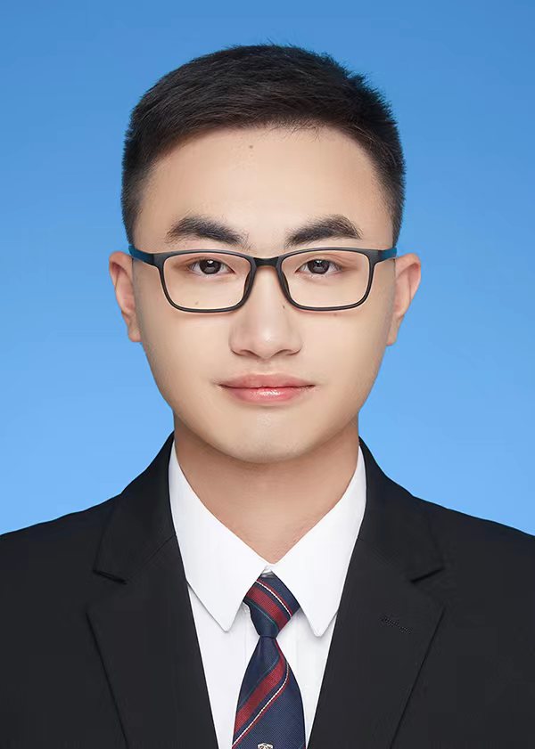 刘教员 照片