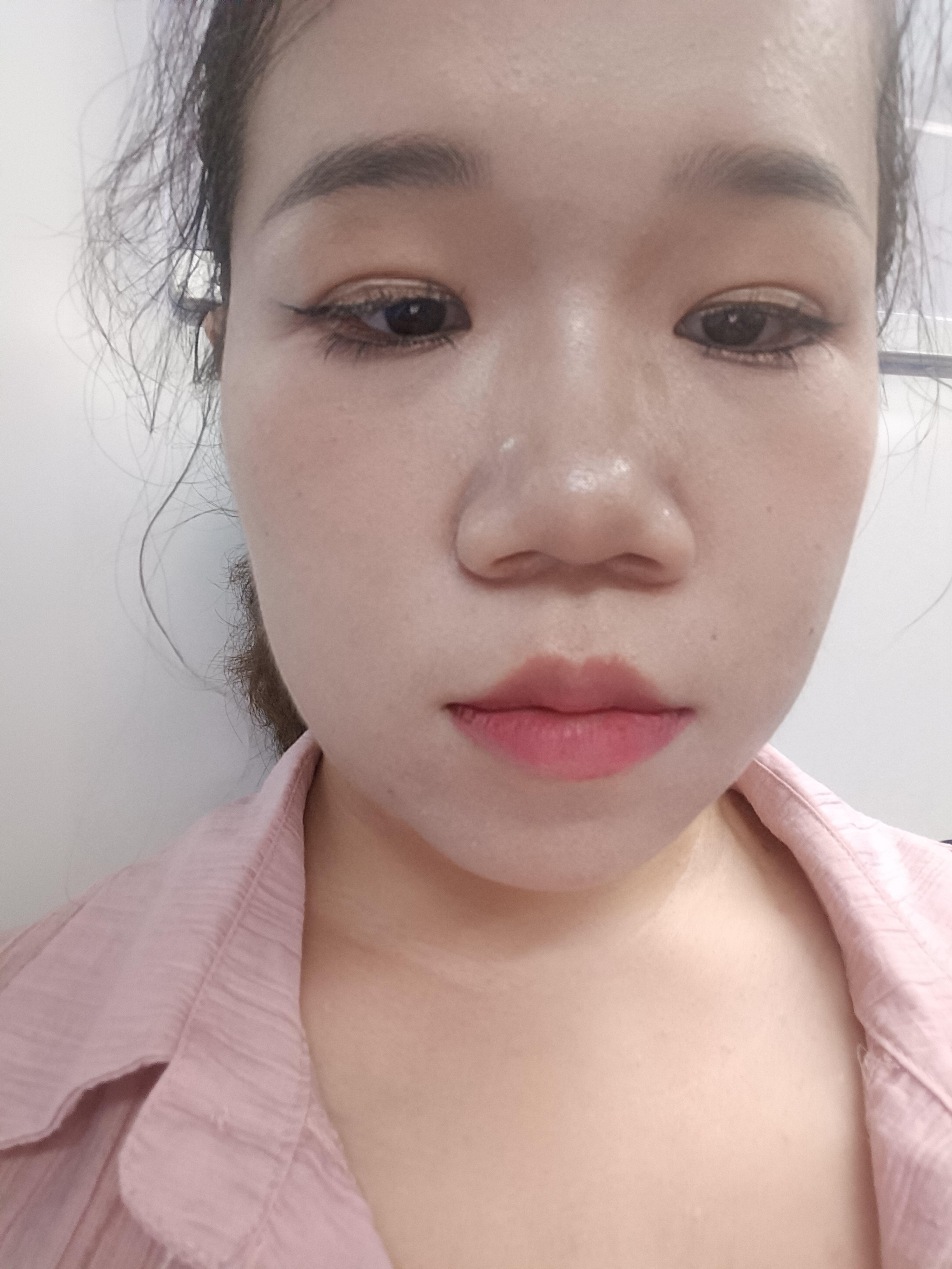 李教员 照片