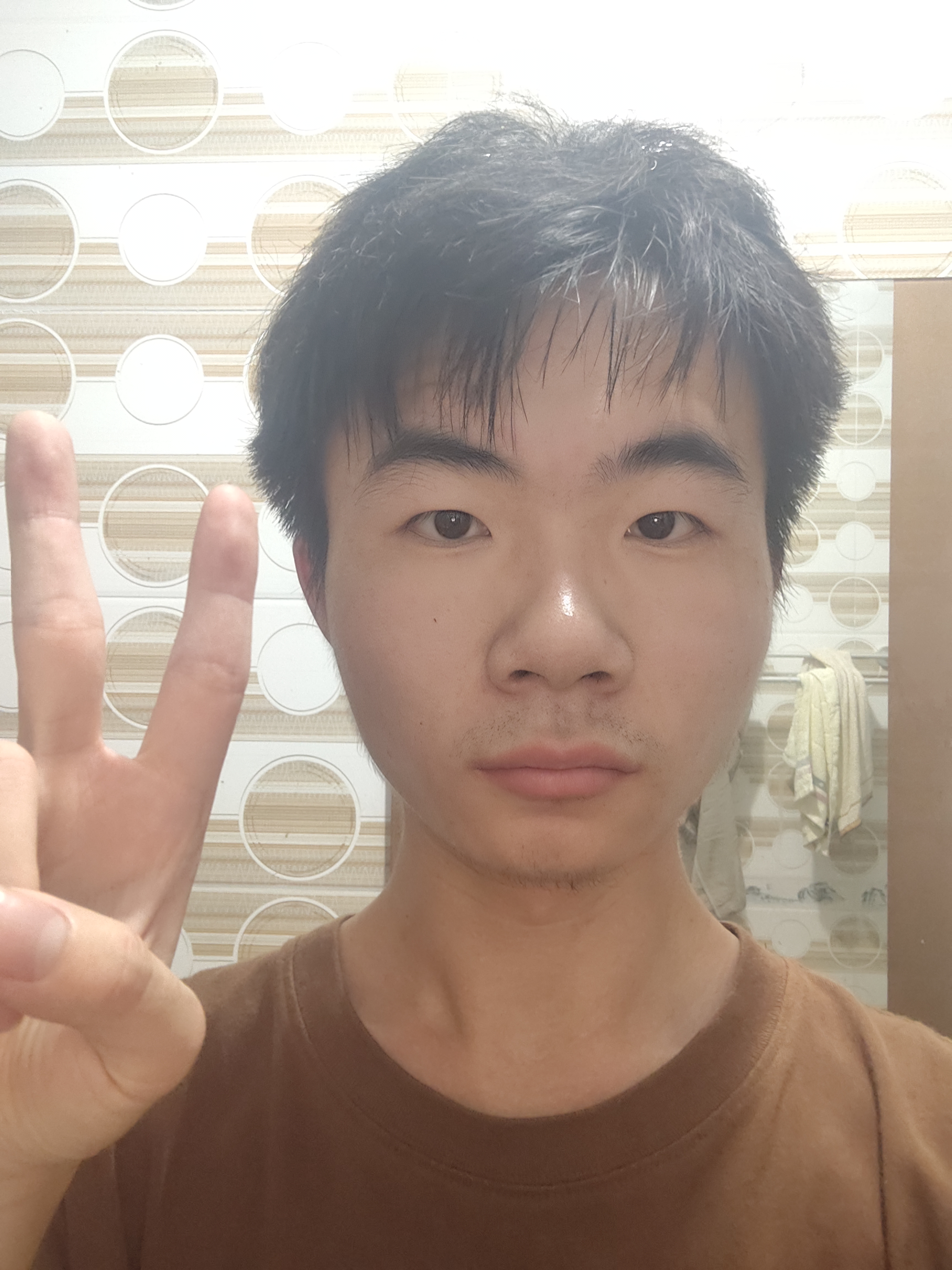 张教员 照片