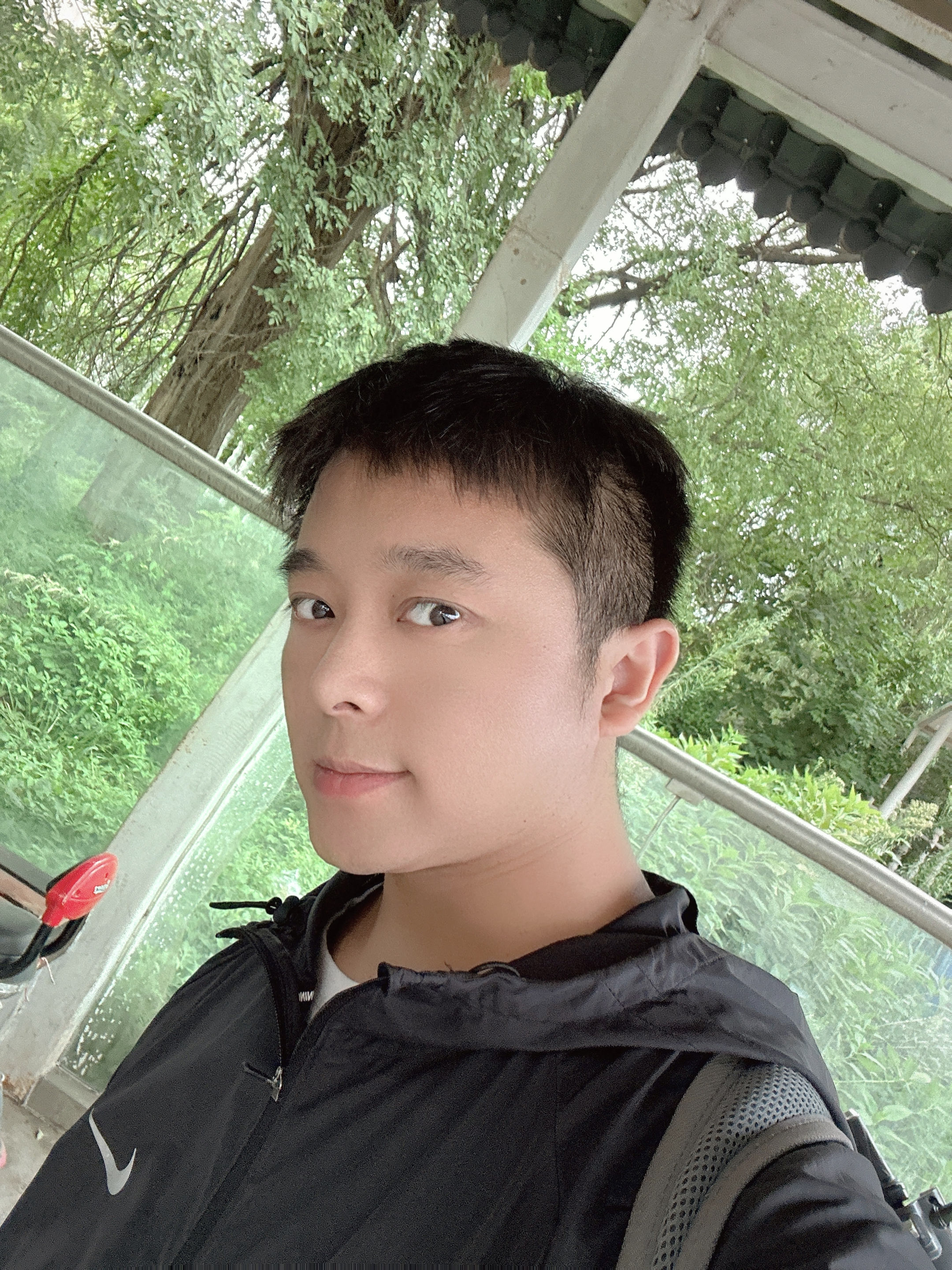 惠教员 照片