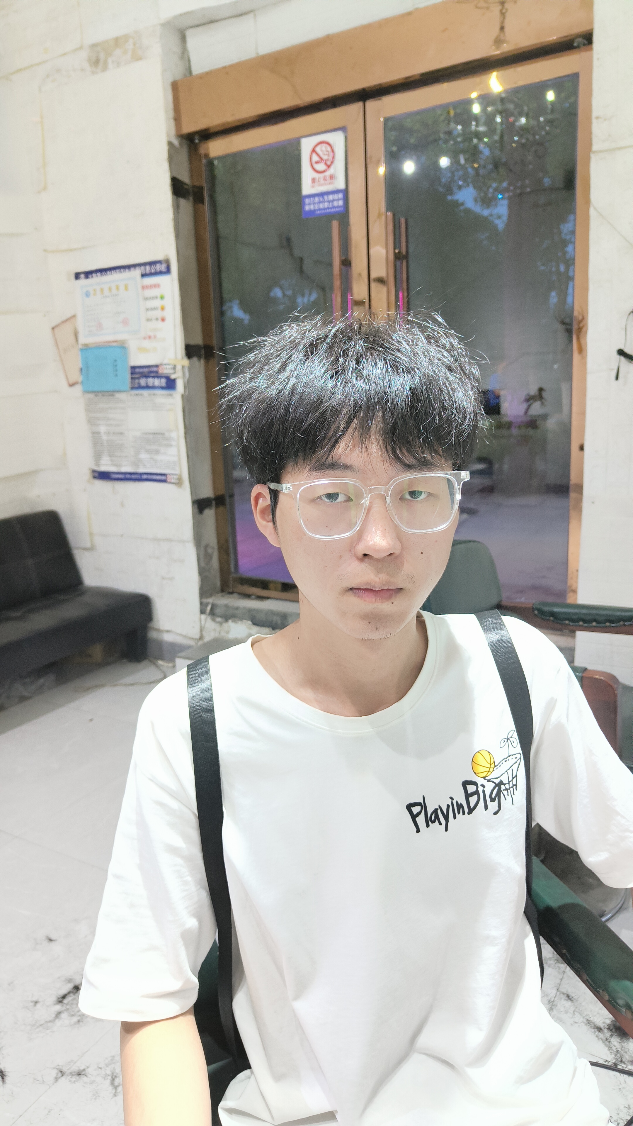 胡教员 照片