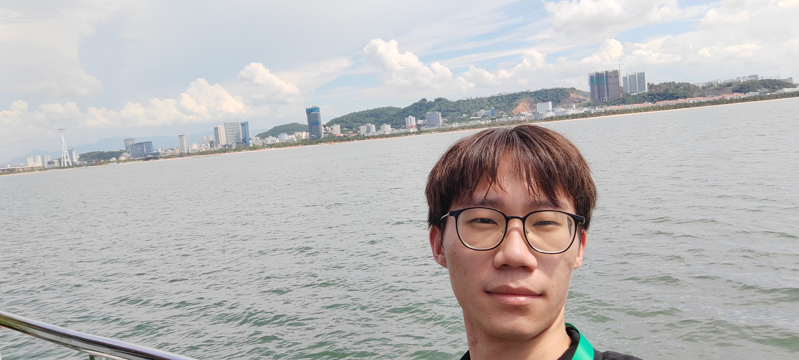 王教员 照片