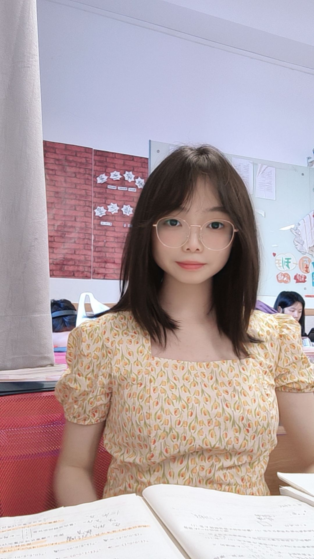 郭教员 照片