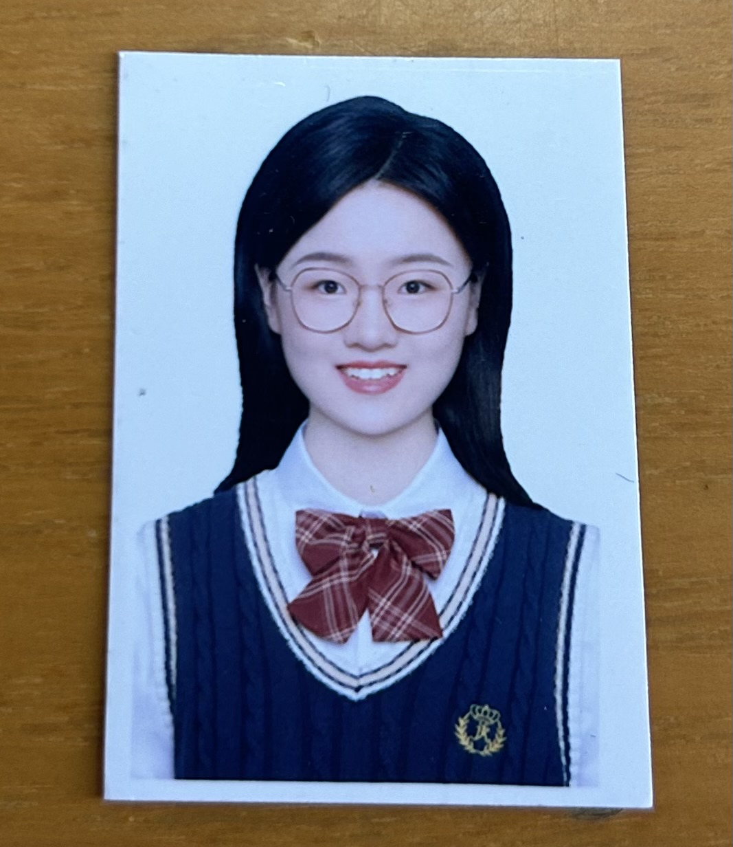 李教员 照片