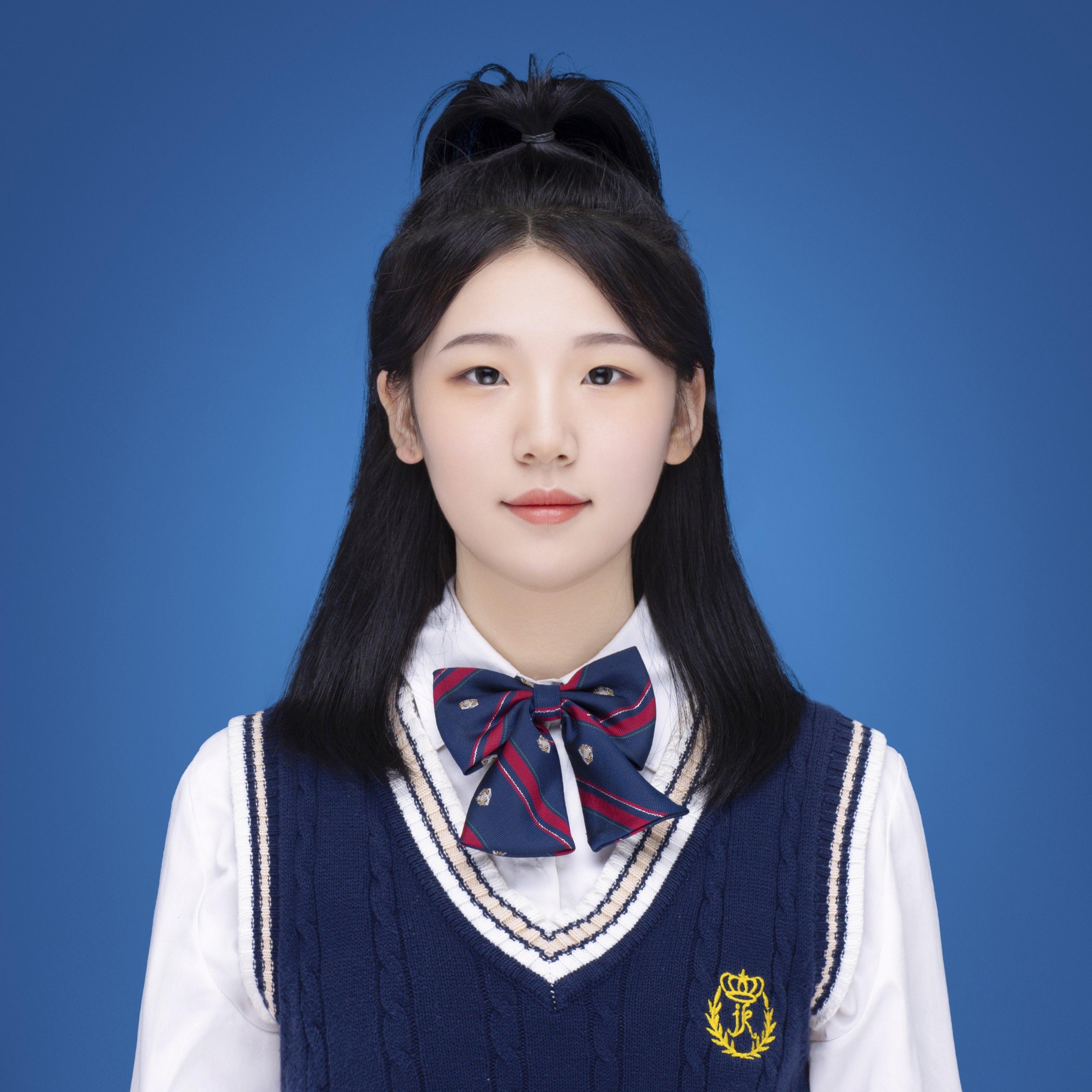 孔教员 照片