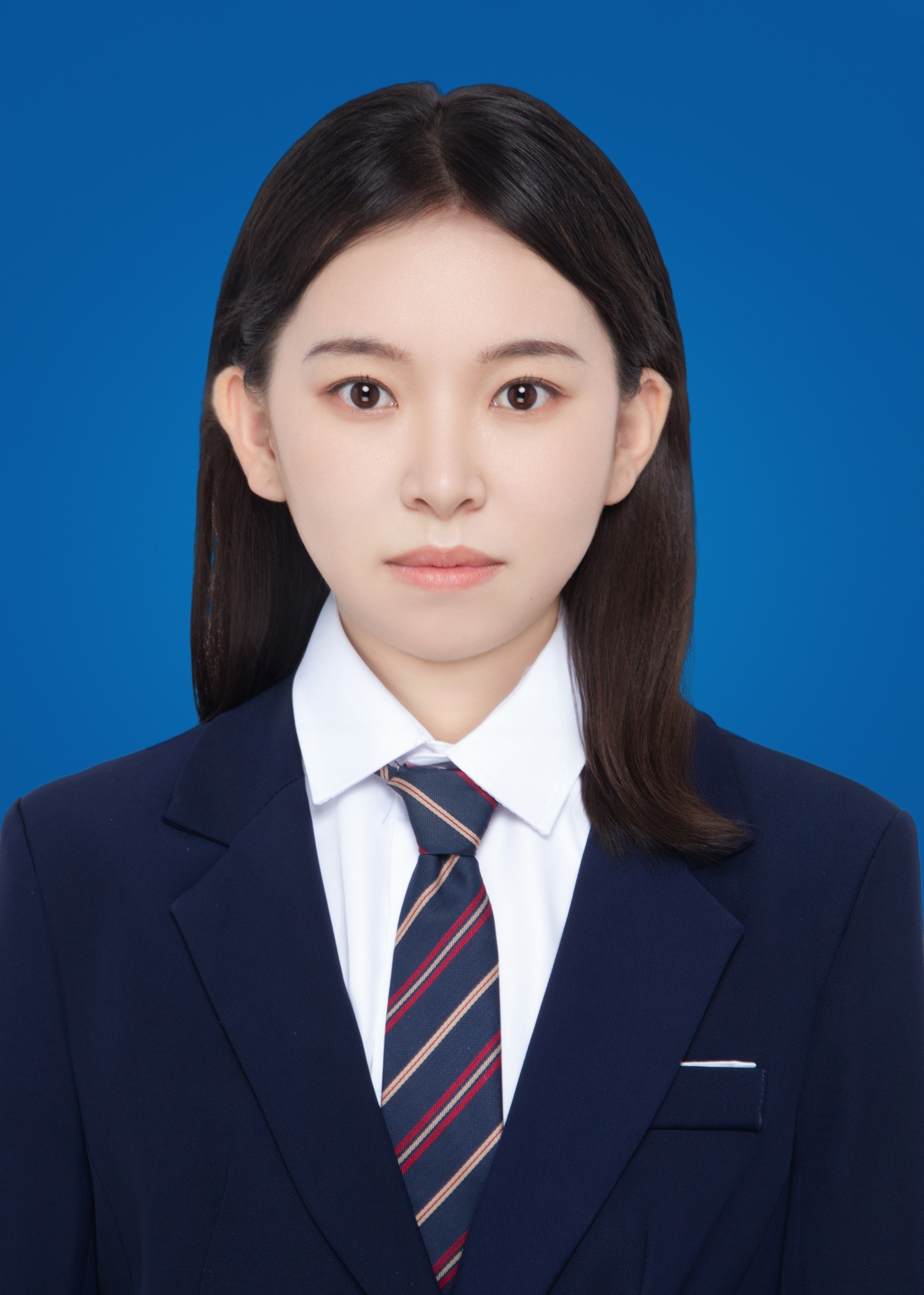 李教员 照片