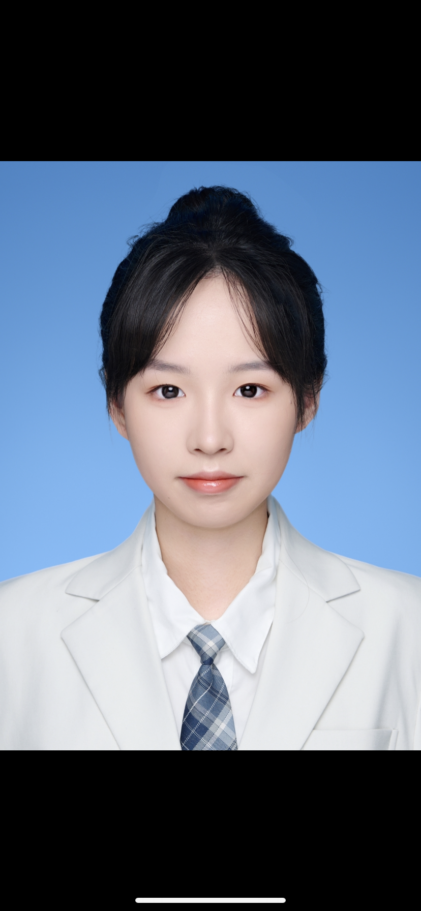 董教员 照片
