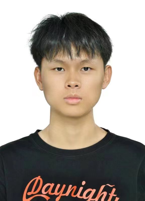 陈教员 照片
