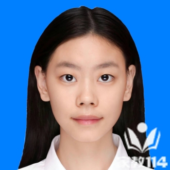 周教员 照片