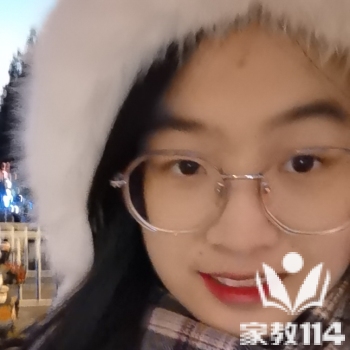 吴教员 照片