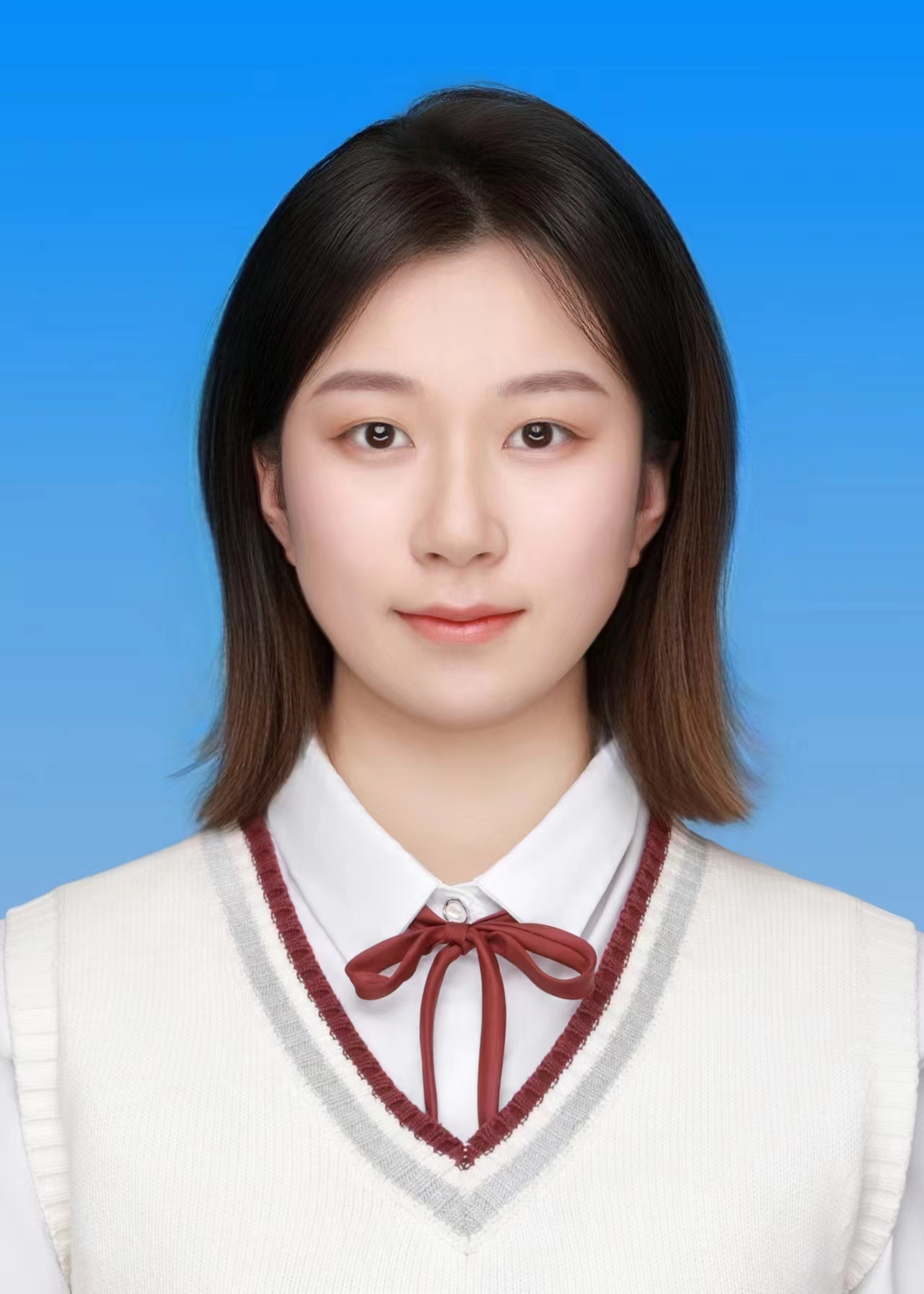 王教员 照片