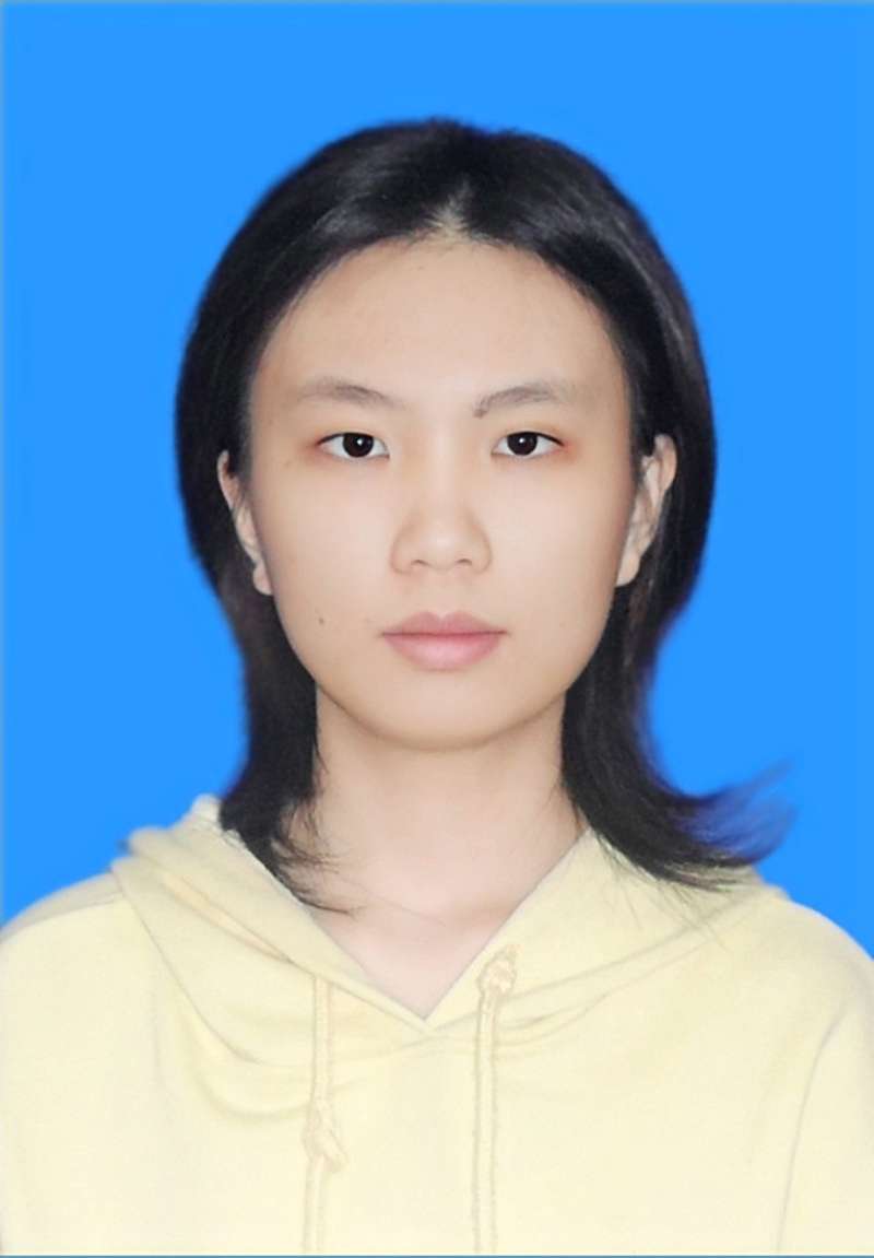 黄教员 照片