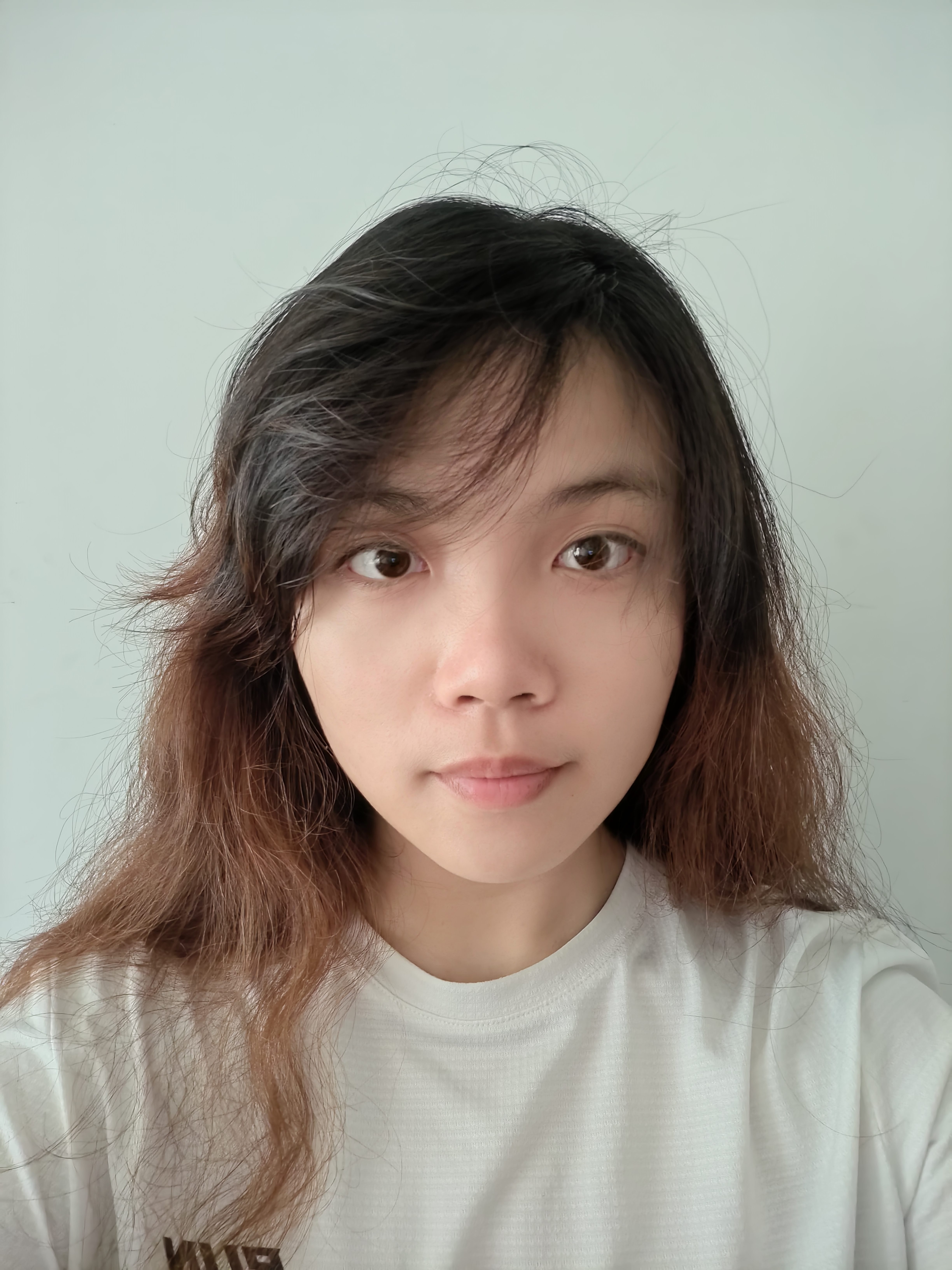 黄教员 照片
