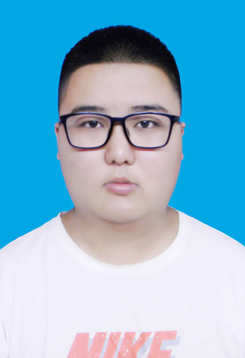 范教员 照片