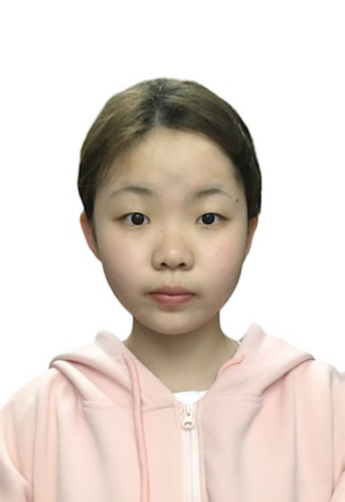 黄教员 照片