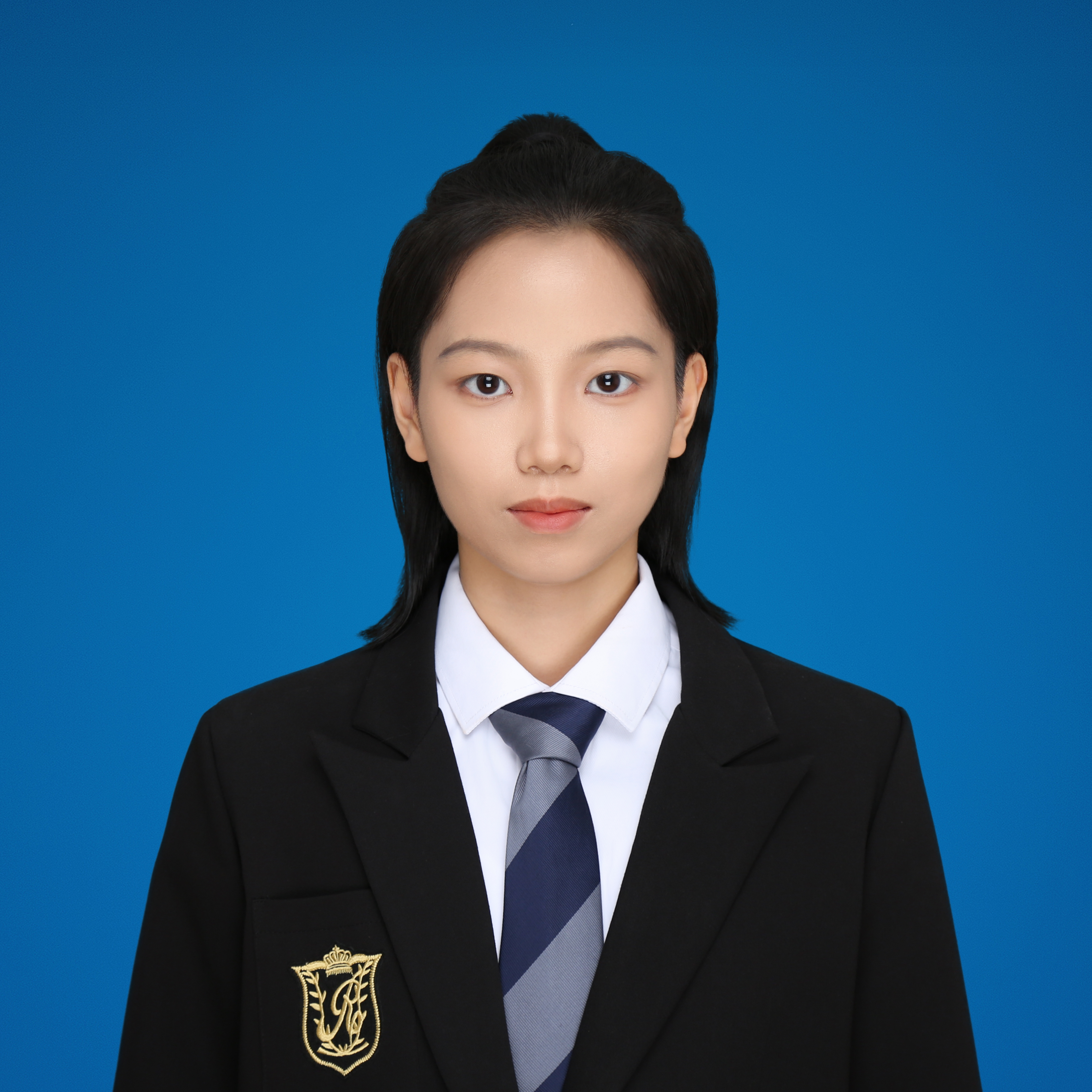 李教员 照片