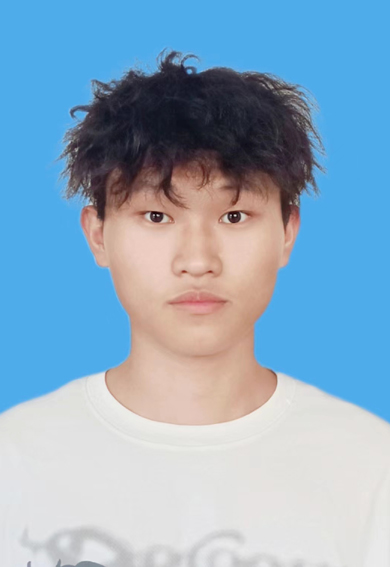 张教员 照片