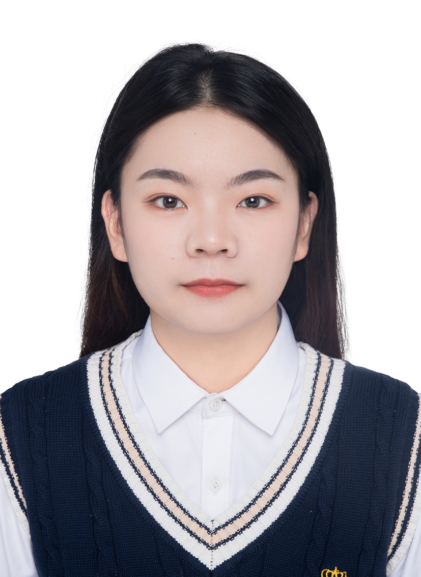 李教员 照片