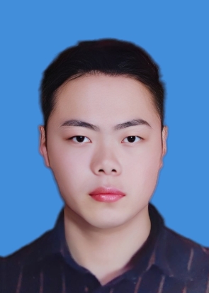 连教员 照片