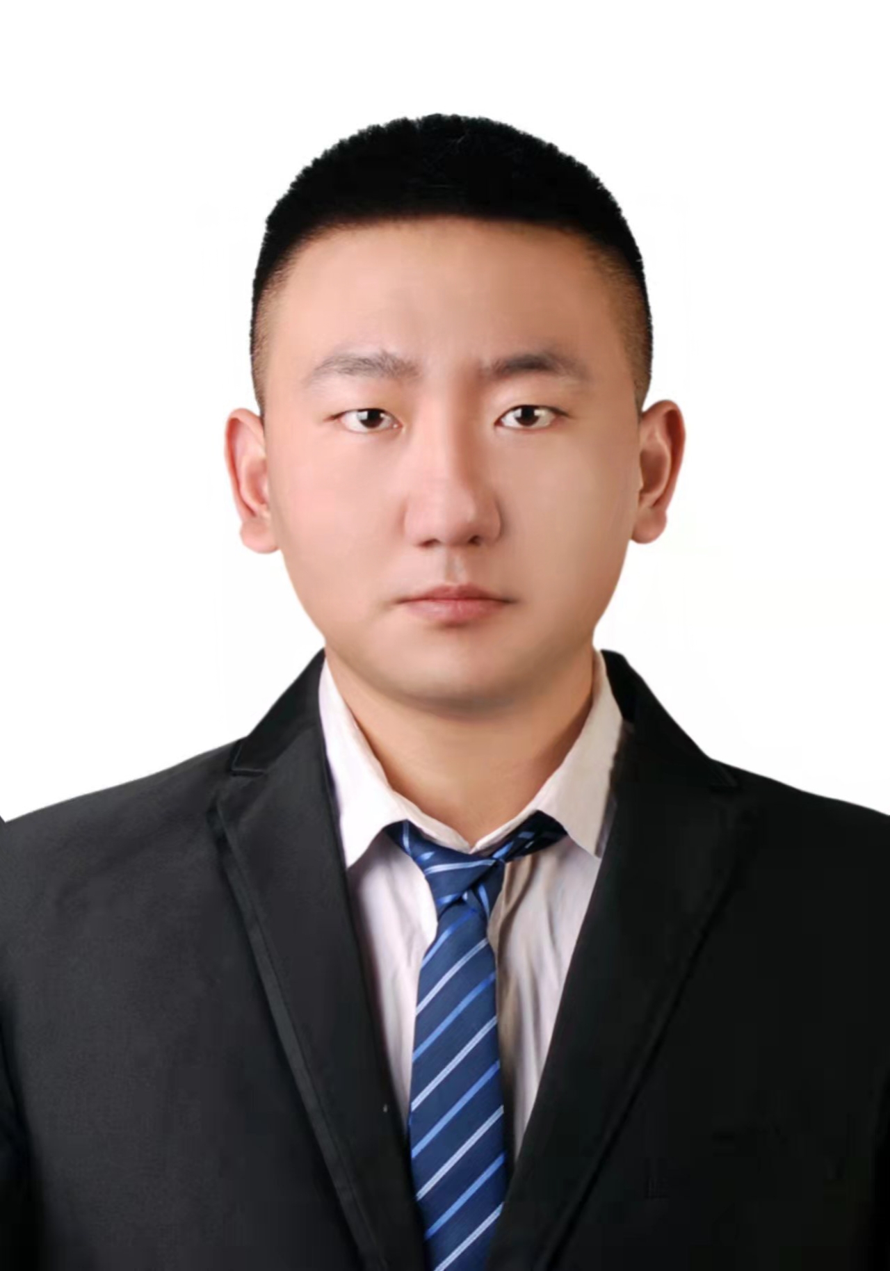 王教员 照片