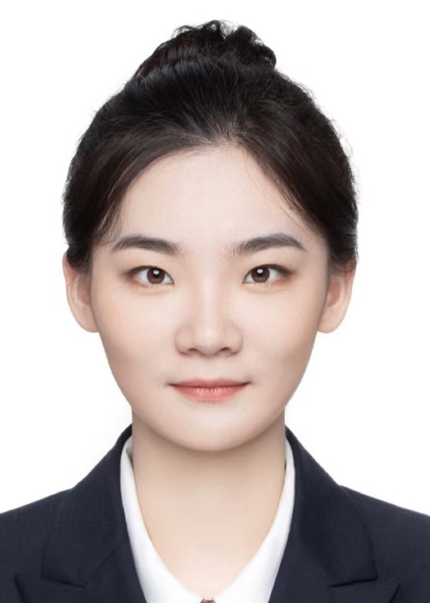 康教员 照片