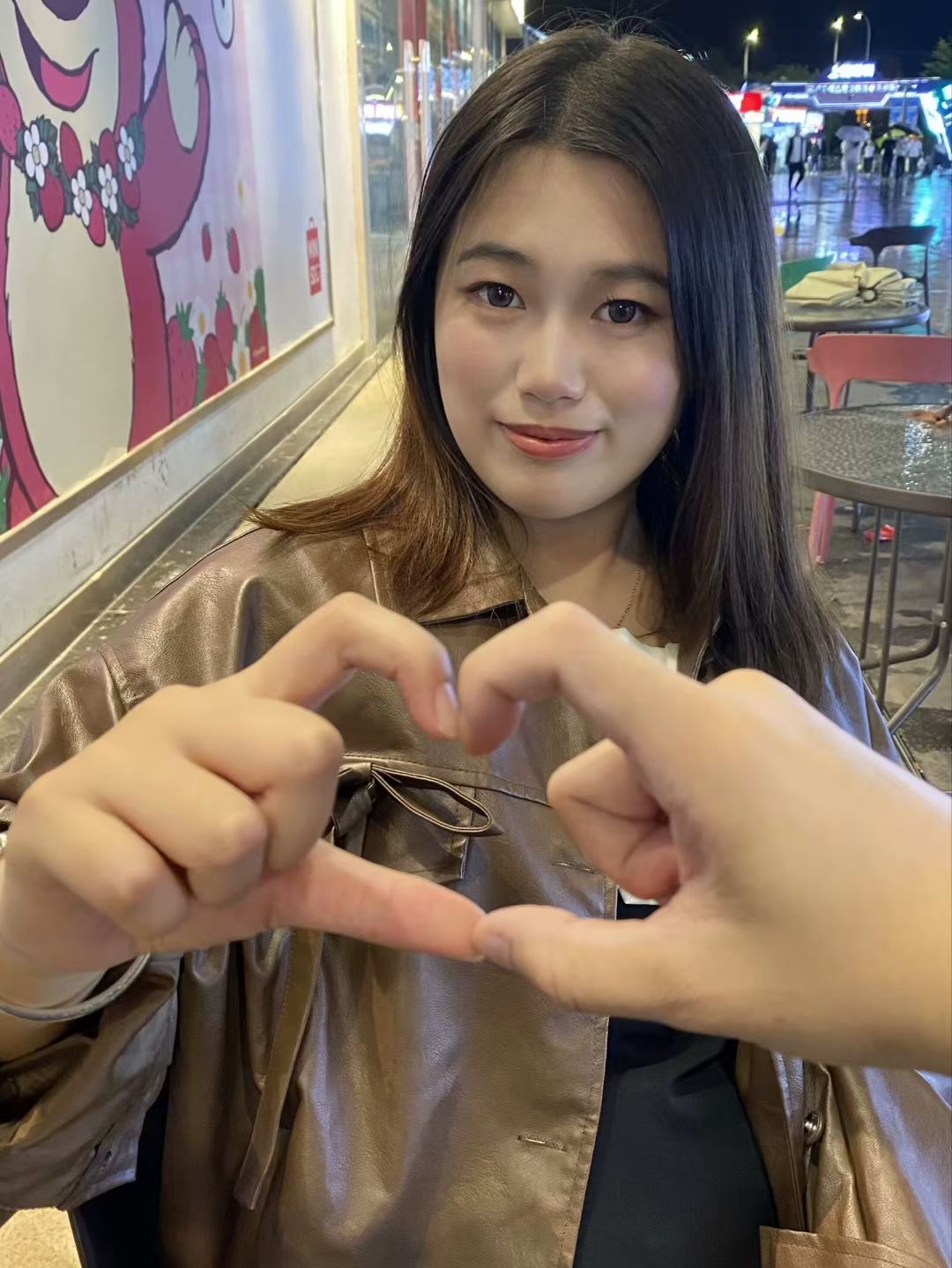 周教员 照片