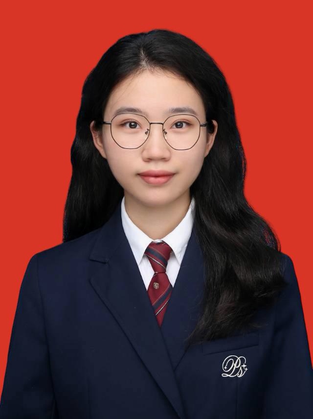 吴教员 照片