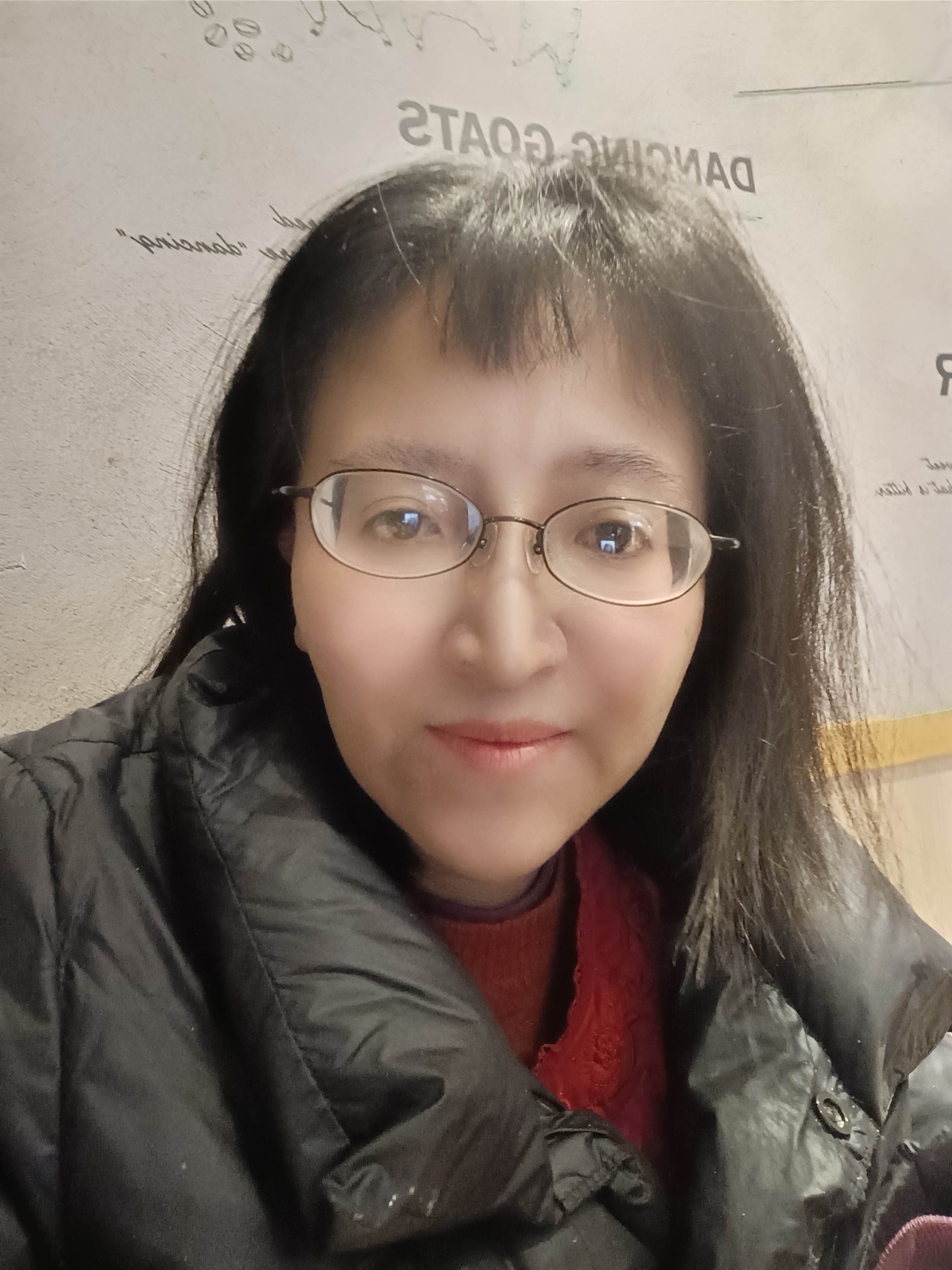 周教员 照片