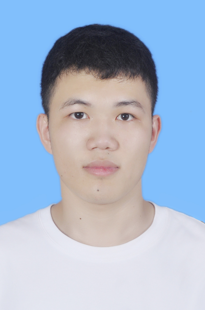陈教员 照片
