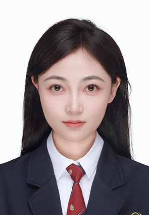张教员 照片
