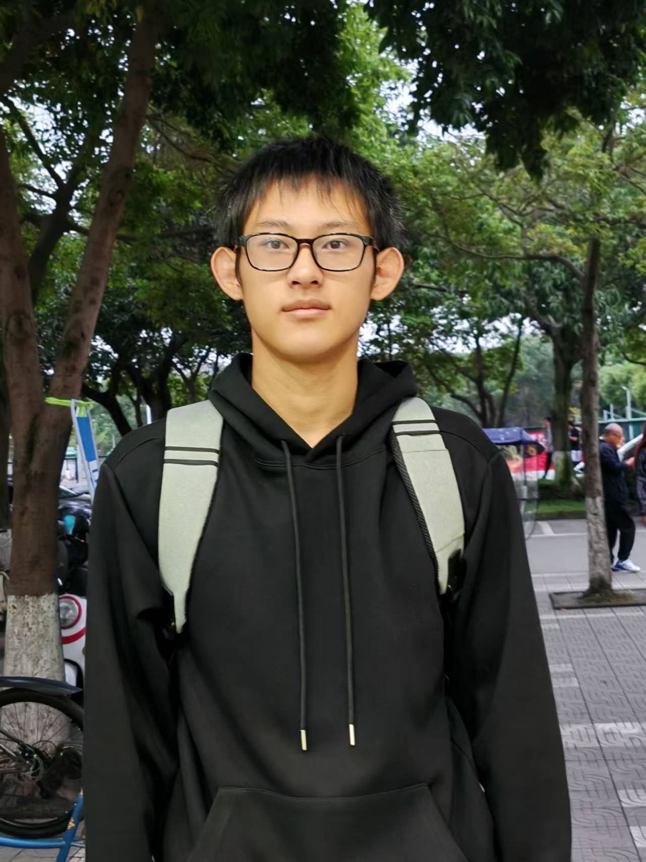 徐教员 照片