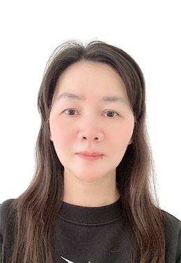 黄教员 照片