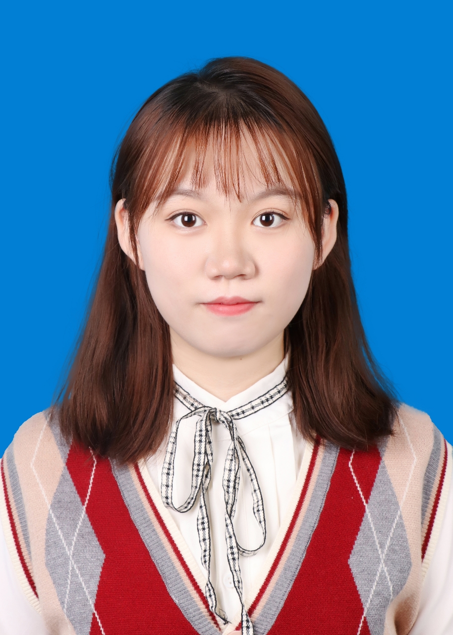 张教员 照片