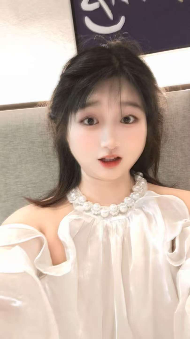 毕教员 照片