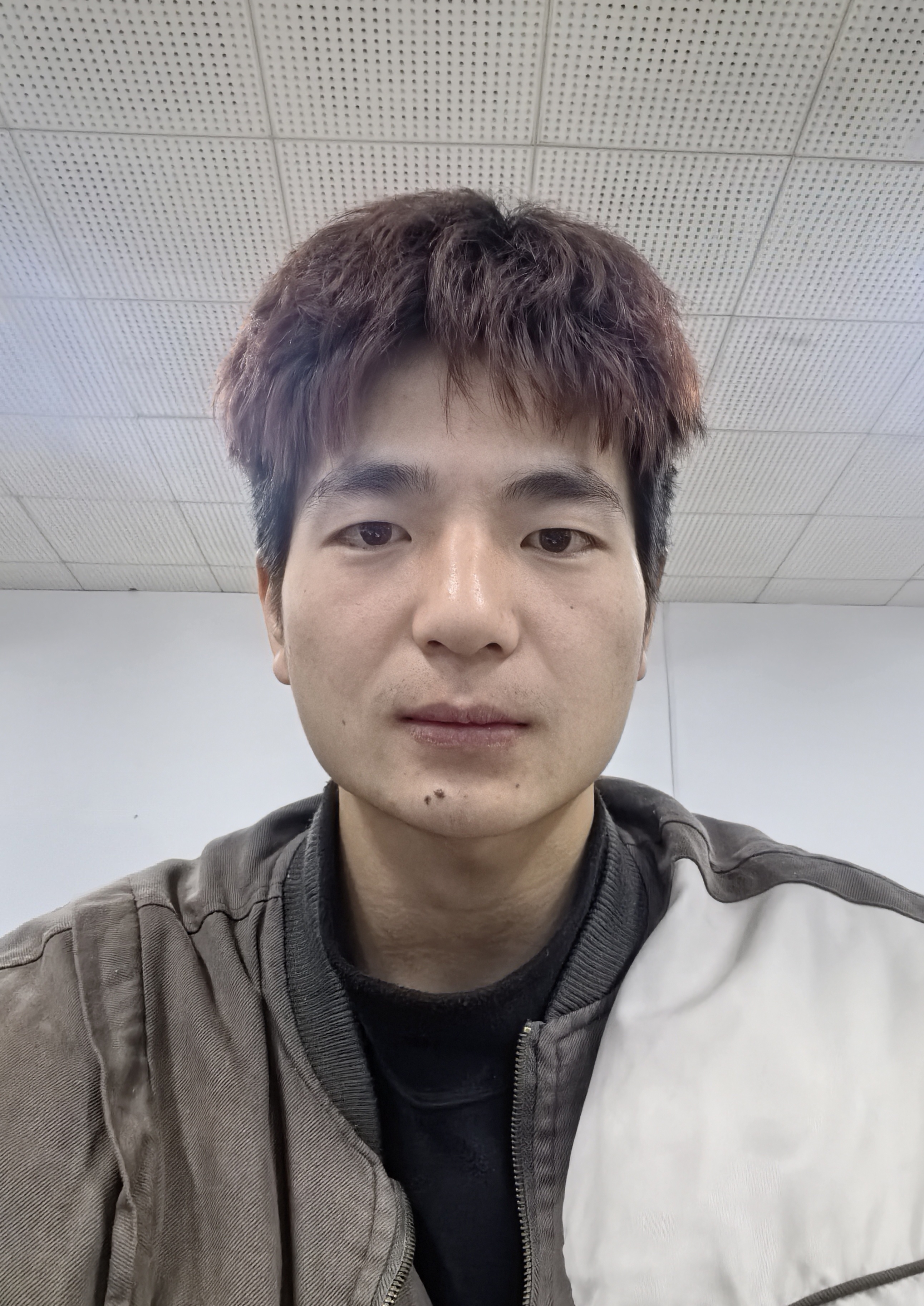周教员 照片