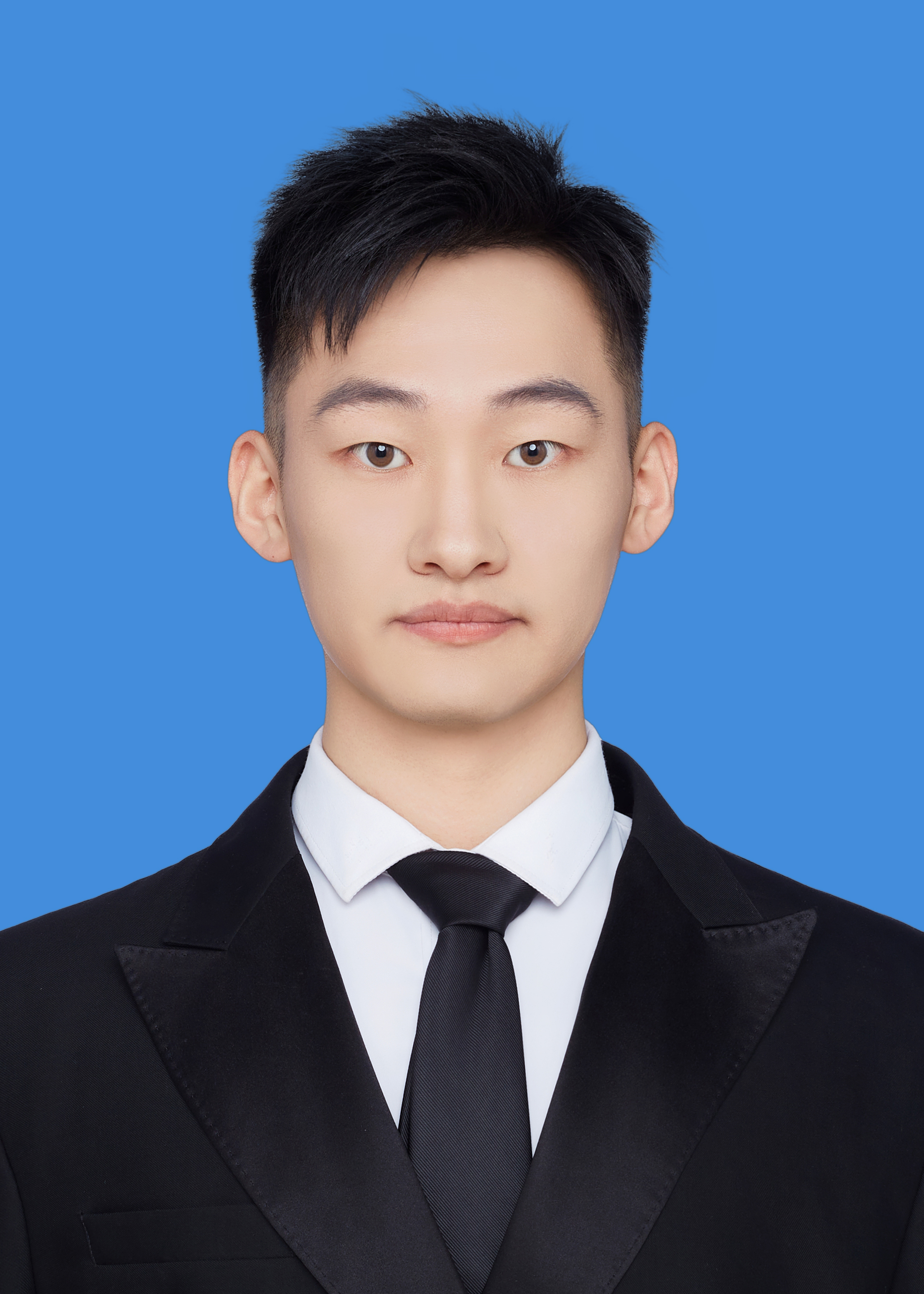 王教员 照片