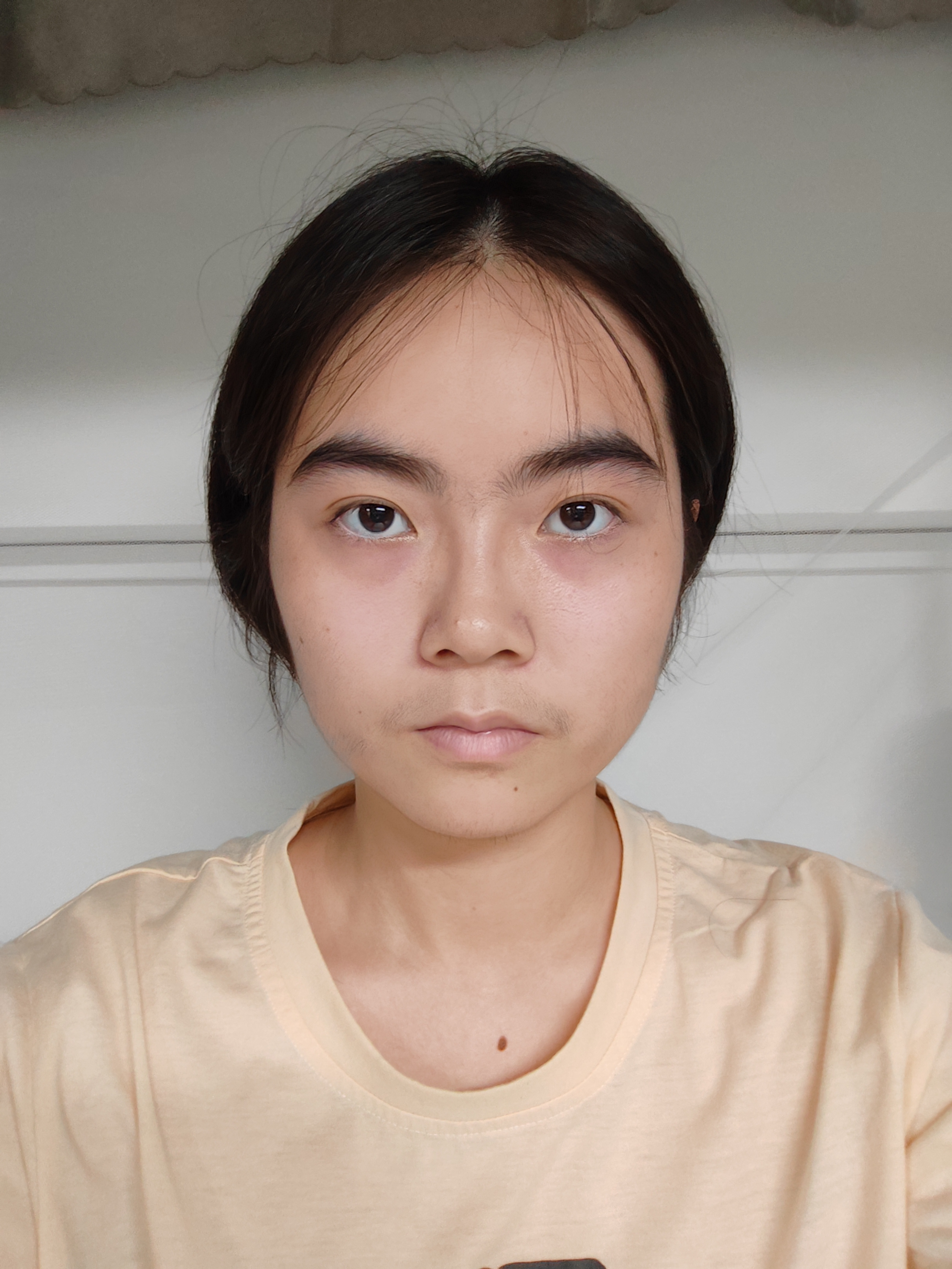 张教员 照片