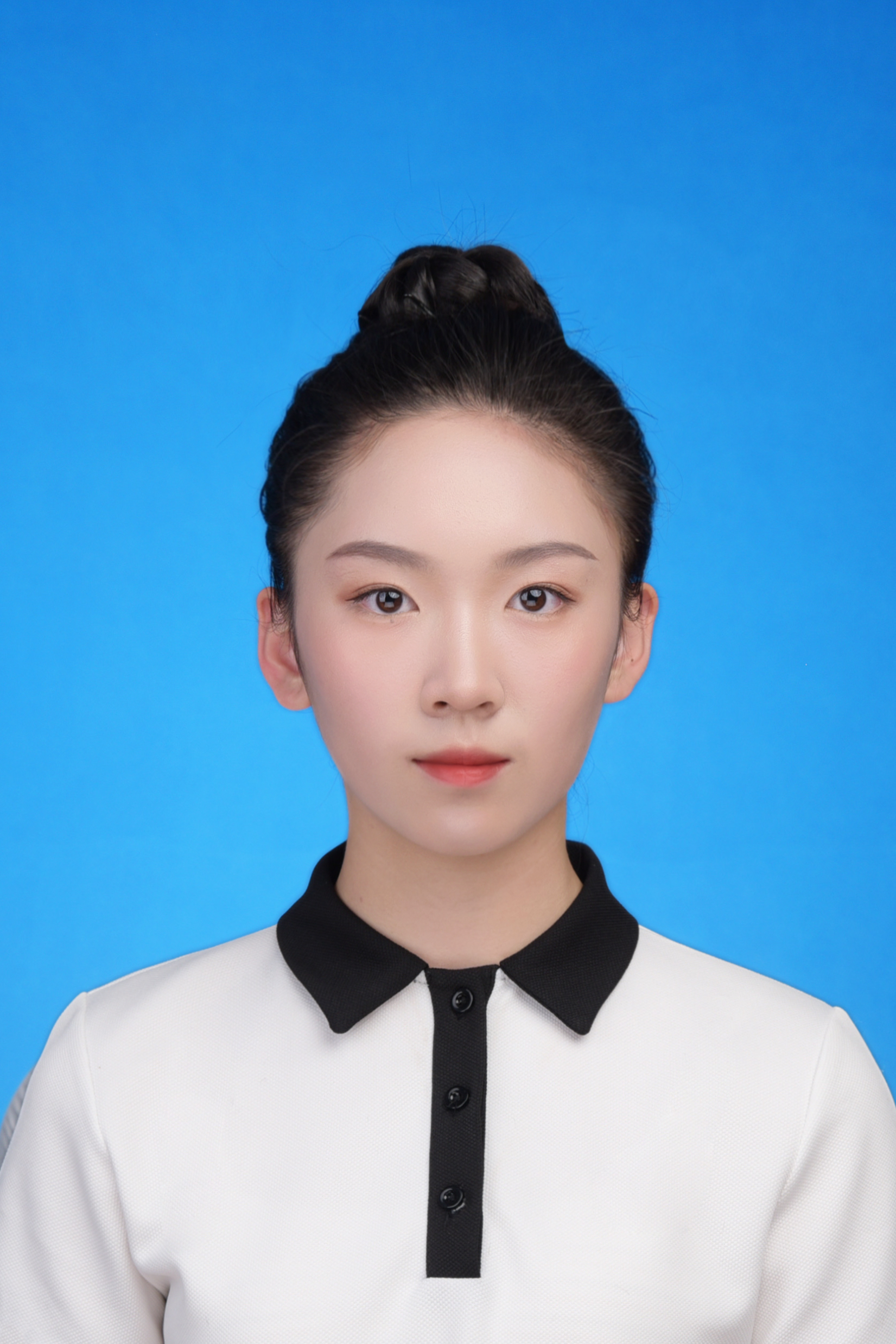 陈教员 照片
