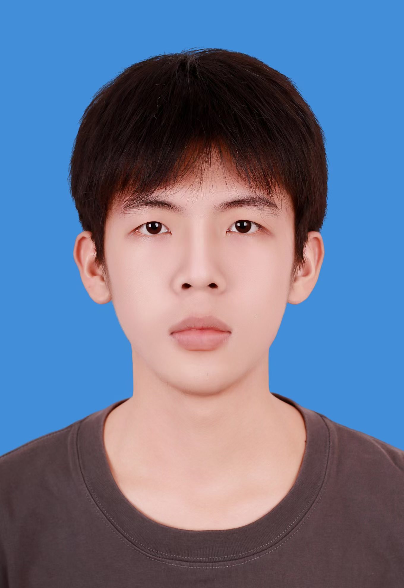 黄教员 照片