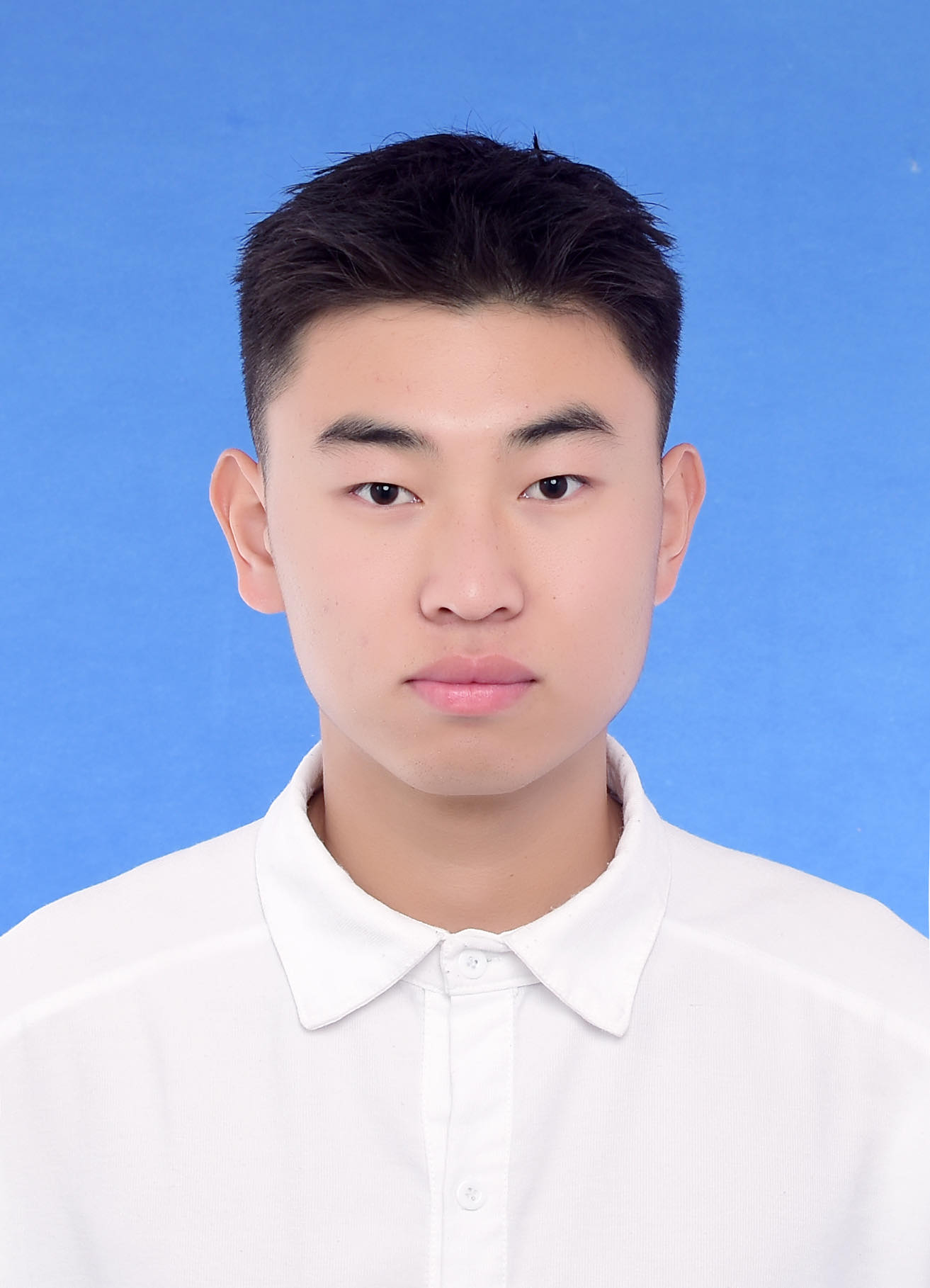 董教员 照片
