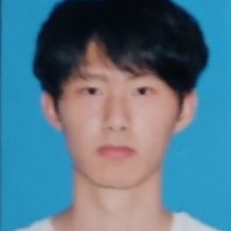 陈教员 照片