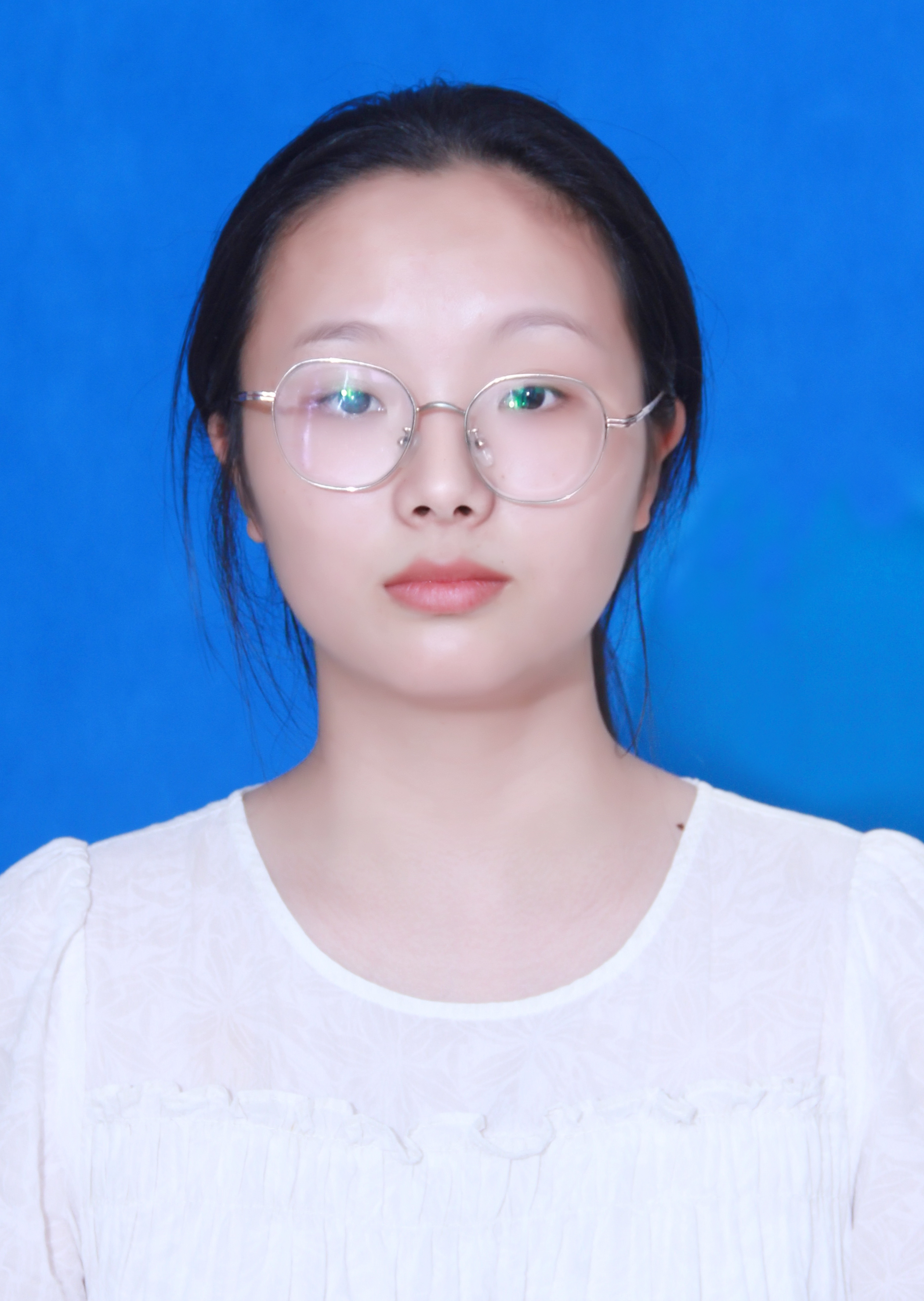 李教员 照片