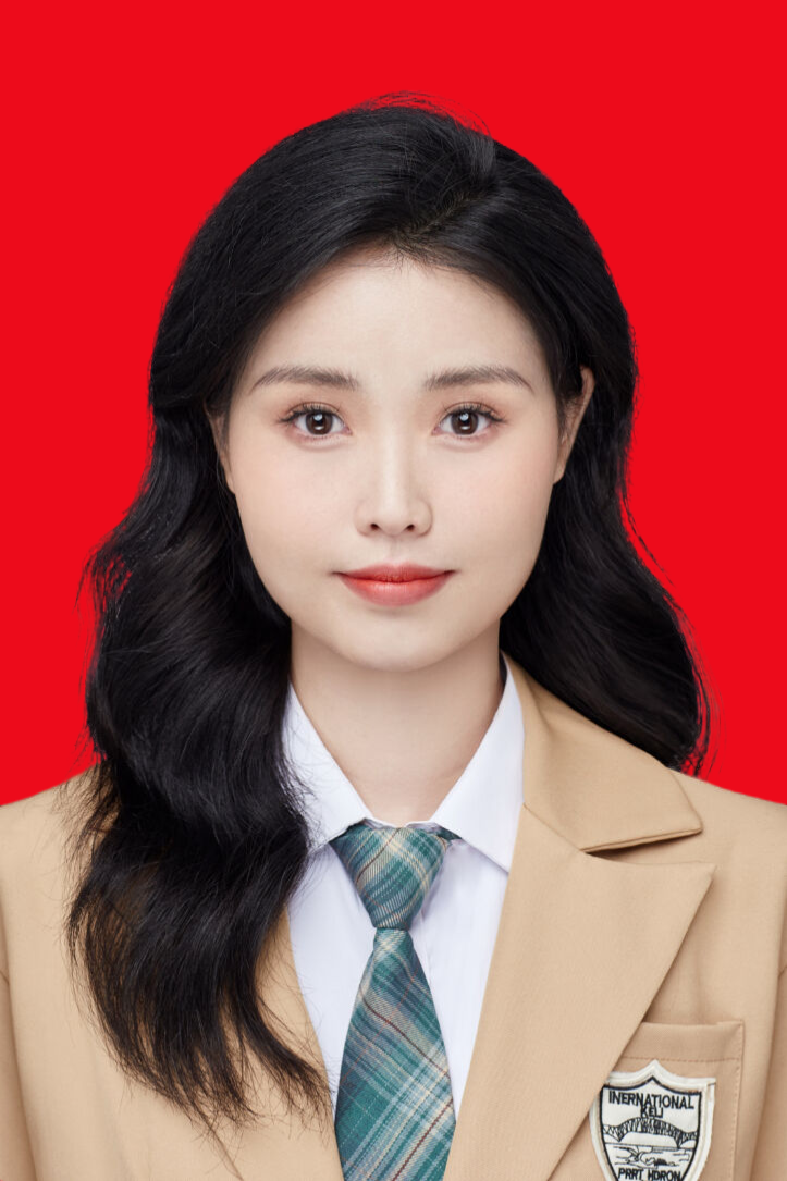 朱教员 照片