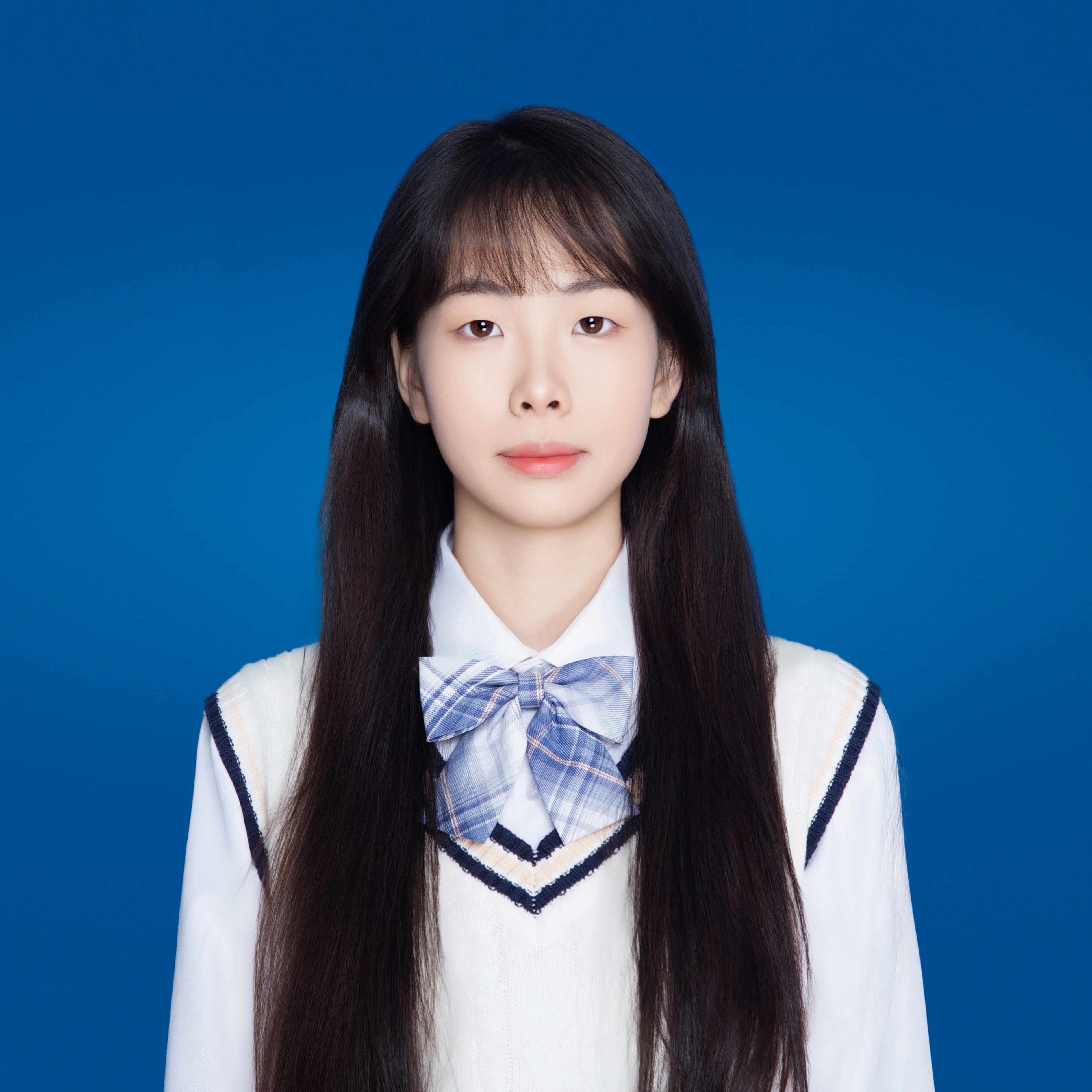 周教员 照片