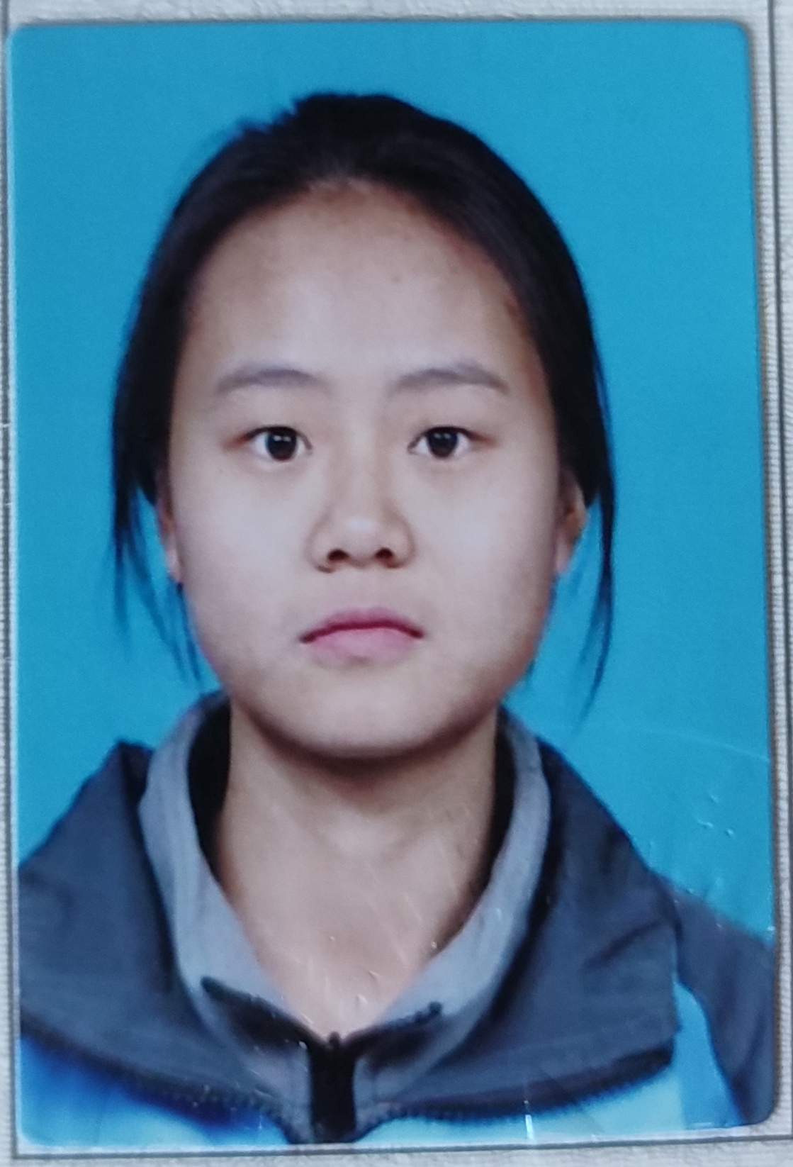 李教员 照片