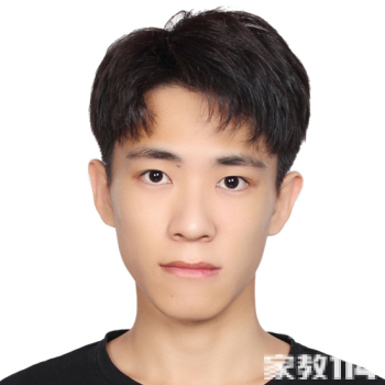李教员 照片