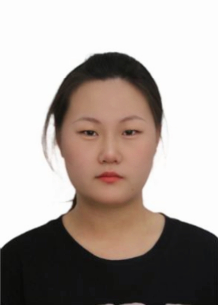 任教员 照片