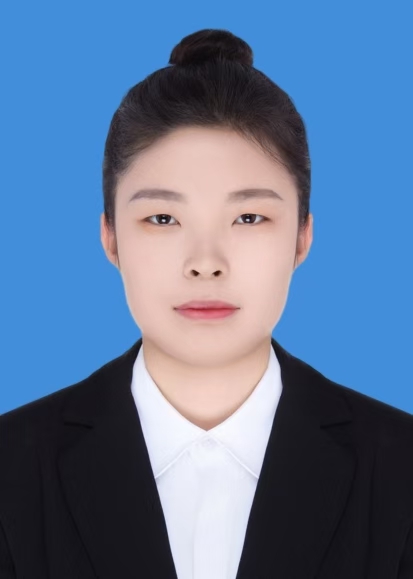 马教员 照片
